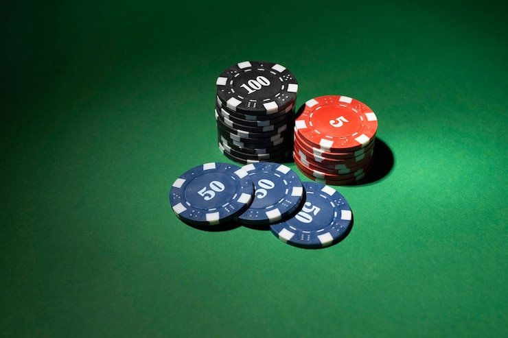 mawartoro app on Android and iOS home screens showing live dealer table options